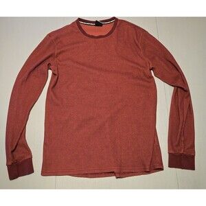 Nike SB Long-Sleeve Skate  Fit T-Shirt Red Men's Medium